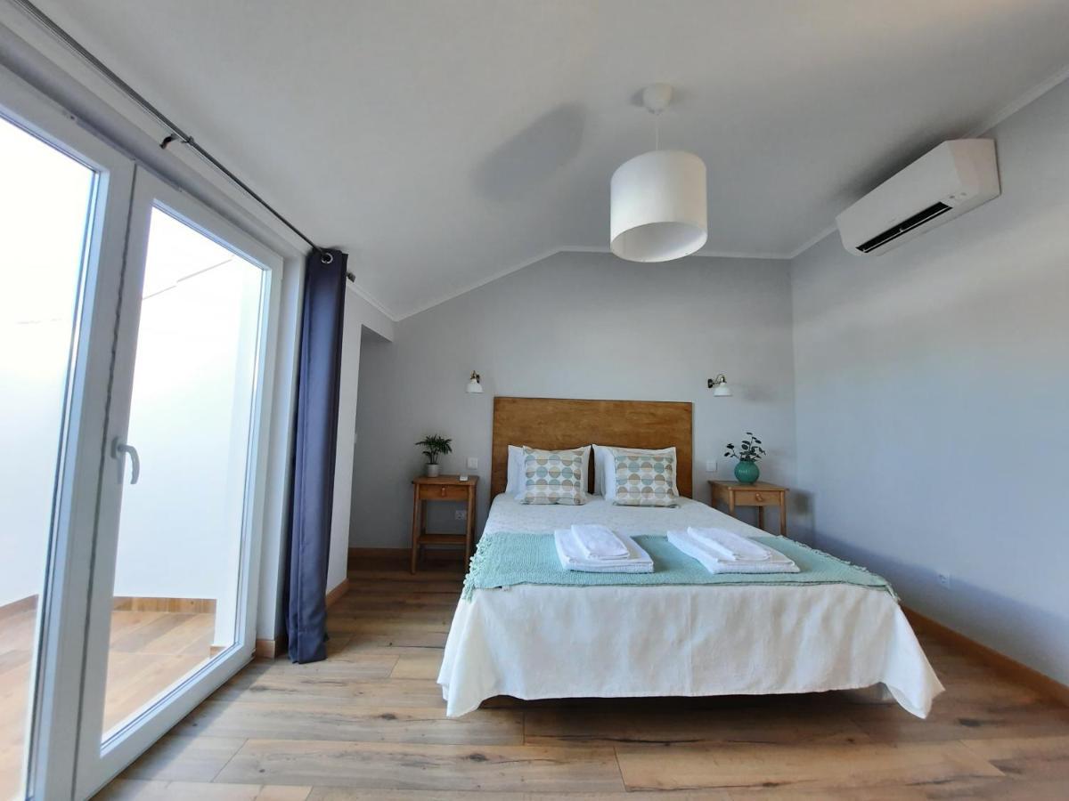 Apartamentos Mar II Odeceixe Exteriör bild